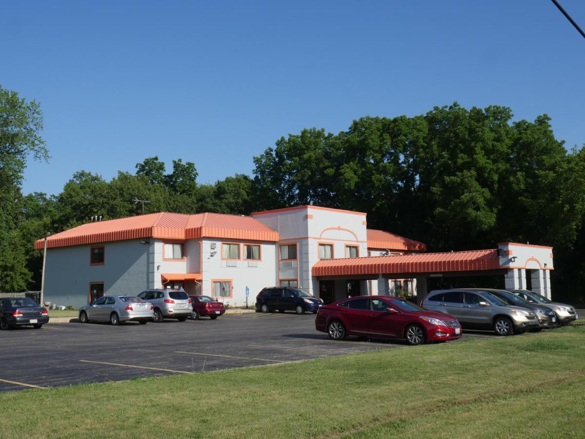 Motel Sun Inn Winthrop Harbor Exterior photo