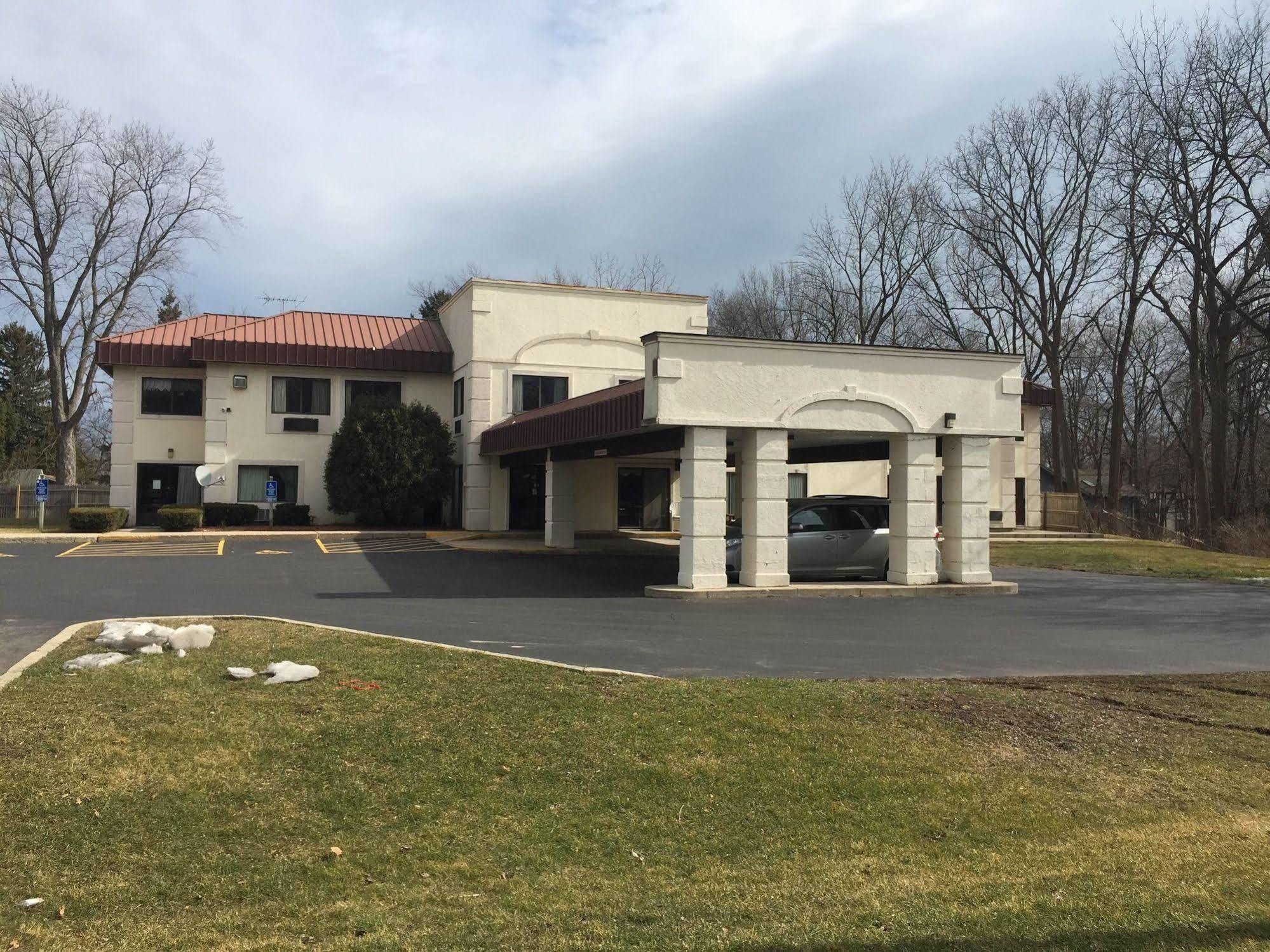 Motel Sun Inn Winthrop Harbor Exterior photo